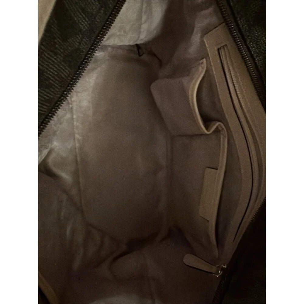 Michael Kors Jet Set Brown Logo Large Tote Gold Hardware.  Bag Charm.Zip Closure